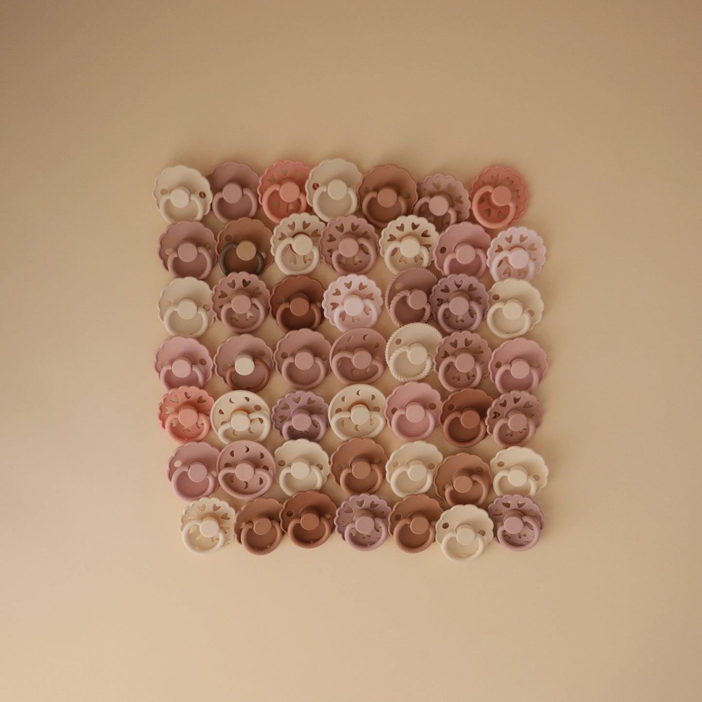 FRIGG Andersen Fairytale Natural Rubber Baby Pacifier 2-Pack (Twilight Mauve/Primrose)